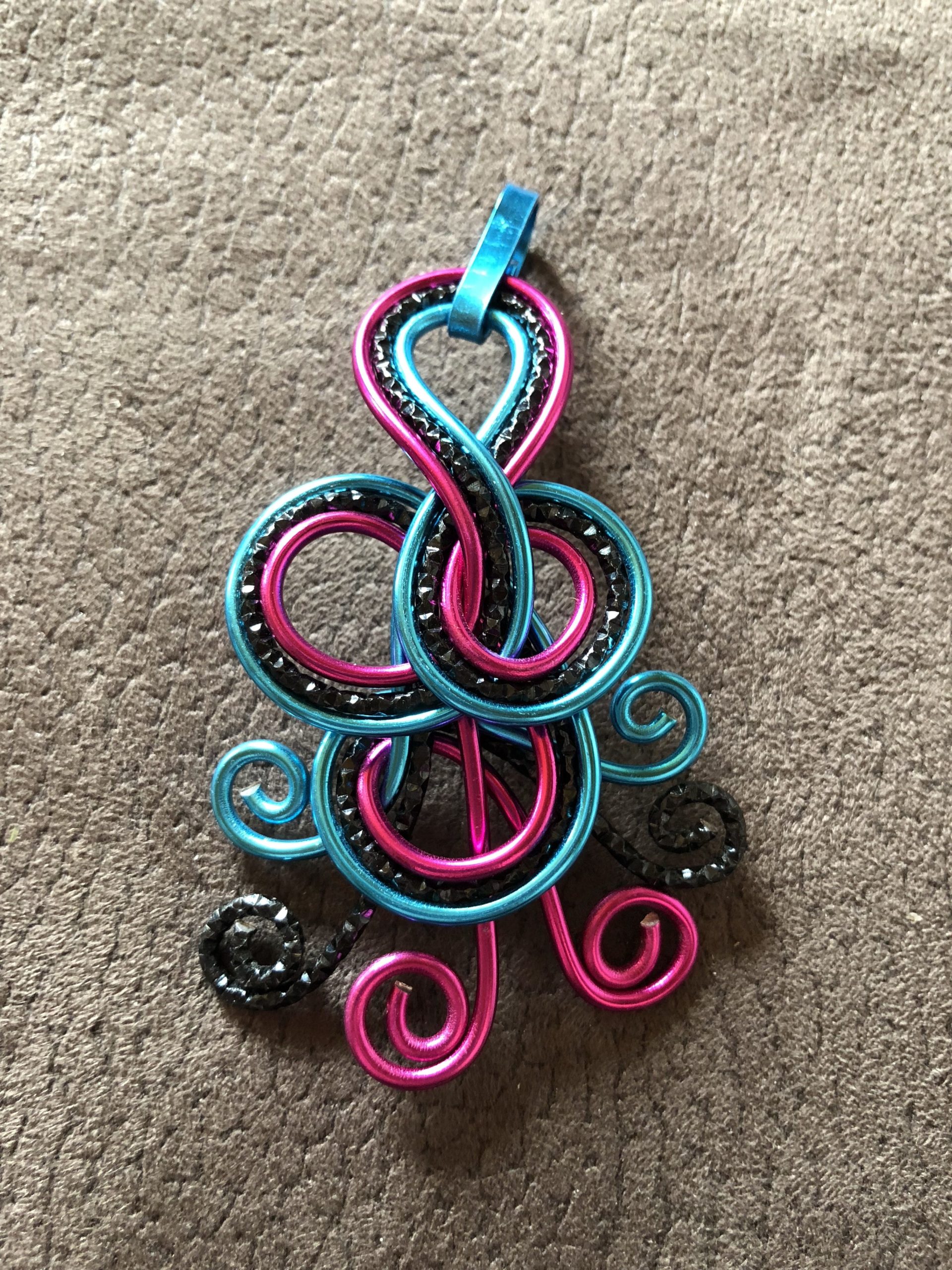 Medusa Pink_schwarz glitzer_Türkis