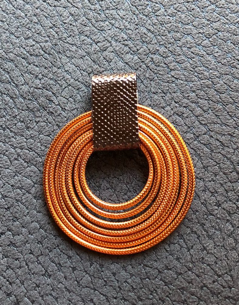 Alexa Orange geprägt
